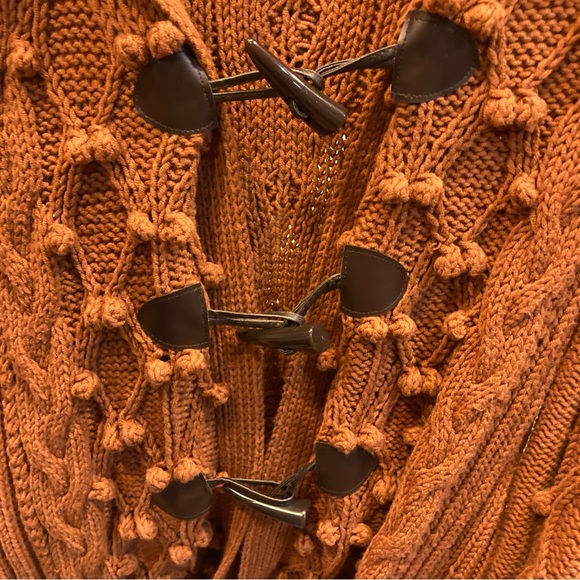 Hooded Knit Neutral Cardigan - Picture 10 of 11